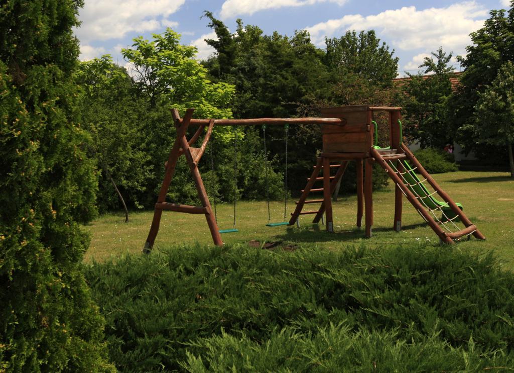 Teleki-Degenfeld Kastelyszallo Szirák Facilities photo