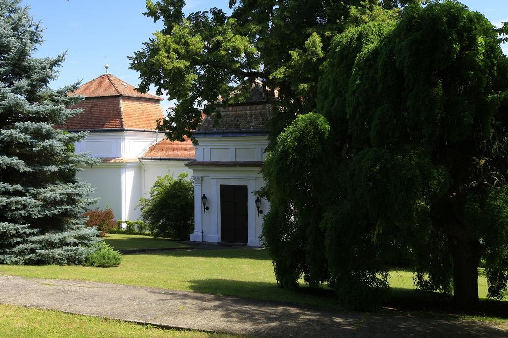 Teleki-Degenfeld Kastelyszallo Szirák Exterior photo