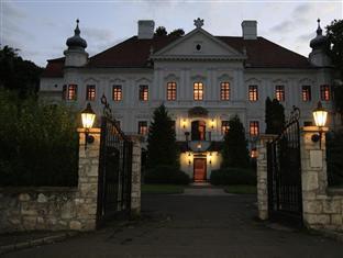 Teleki-Degenfeld Kastelyszallo Szirák Exterior photo